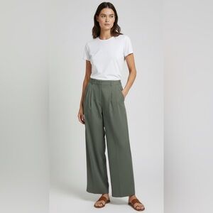 VETTA Wide-Leg Pants Lightweight Tencel Made in USA Size 8